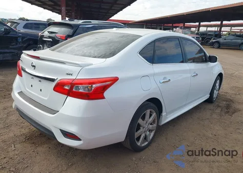 2016 Nissan Sentra Sr z USA, uszkodzony, nr VIN 3N1AB7AP4GY279023